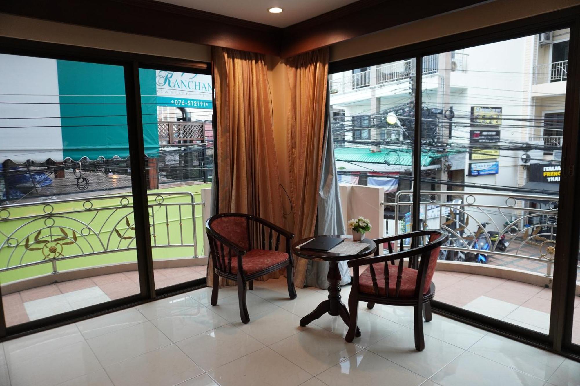 Hotel Centre Point Nanai Patong Exterior foto